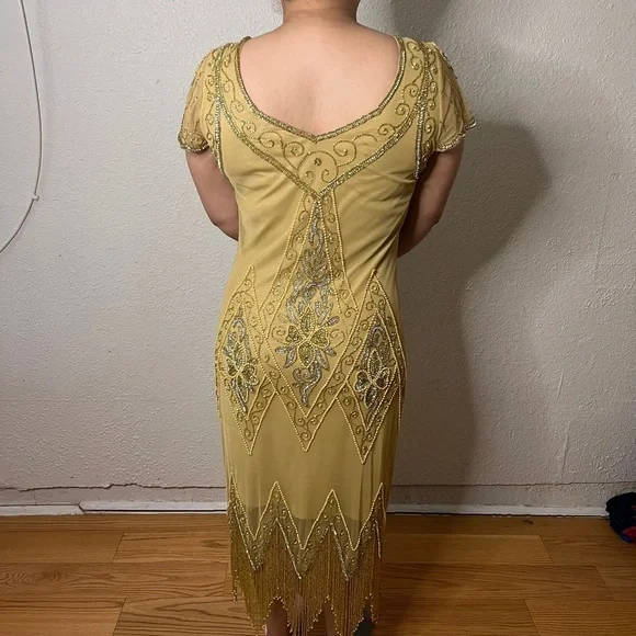 Elegant Gold Beaded Dress - Picture 2 of 3